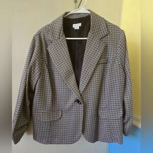 Jaclyn Smith Black and White Geometric Blazer